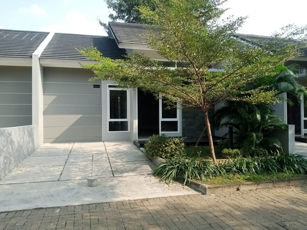 foto tampak rumah tipe 60/105 perumahan CLUSTER PALM VILLAGE