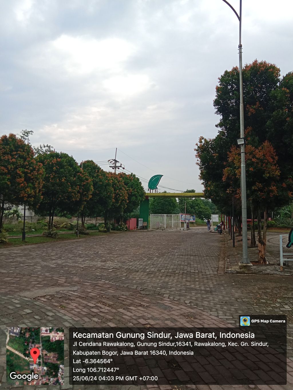 foto gerbang perumahan GRAND PAKIS RESIDENCE 3