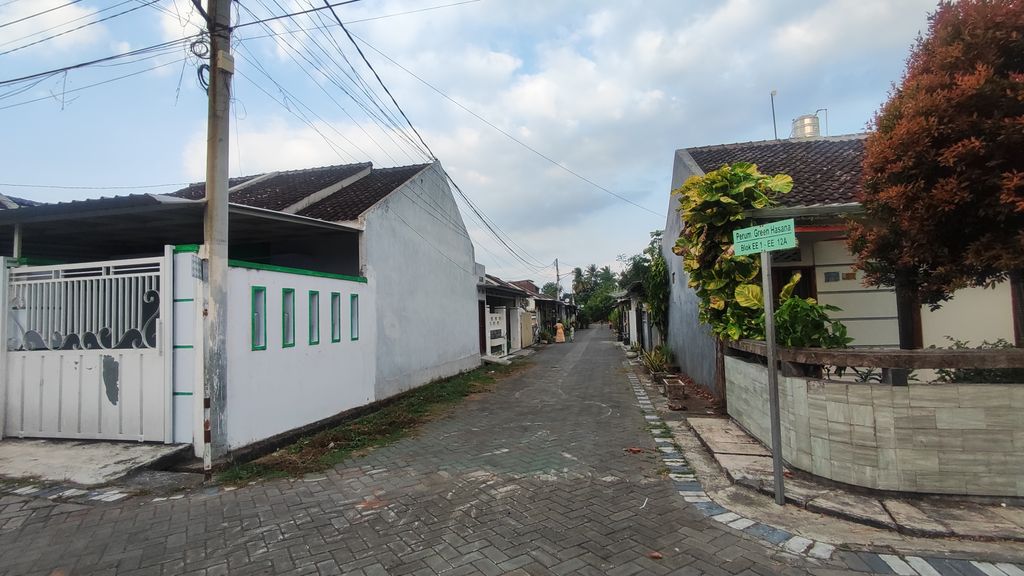 foto posisi tengah perumahan Green Hasana