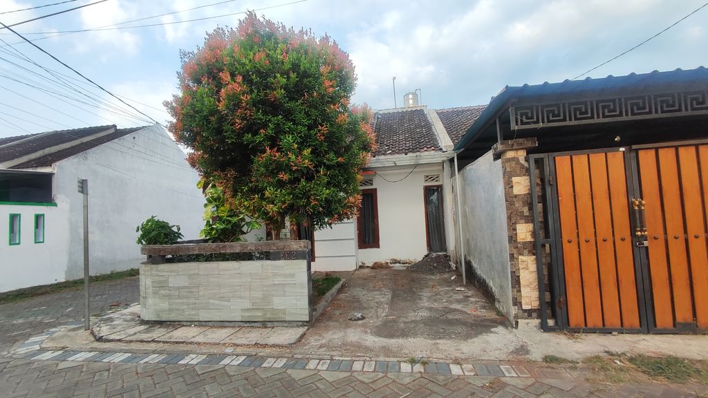 foto contoh rumah perumahan Green Hasana