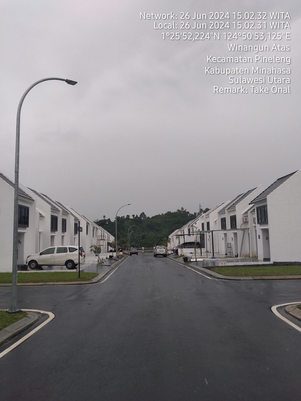 foto posisi tengah perumahan CITRALAND WINANGUN MANADO CLUSTER SKY PARK