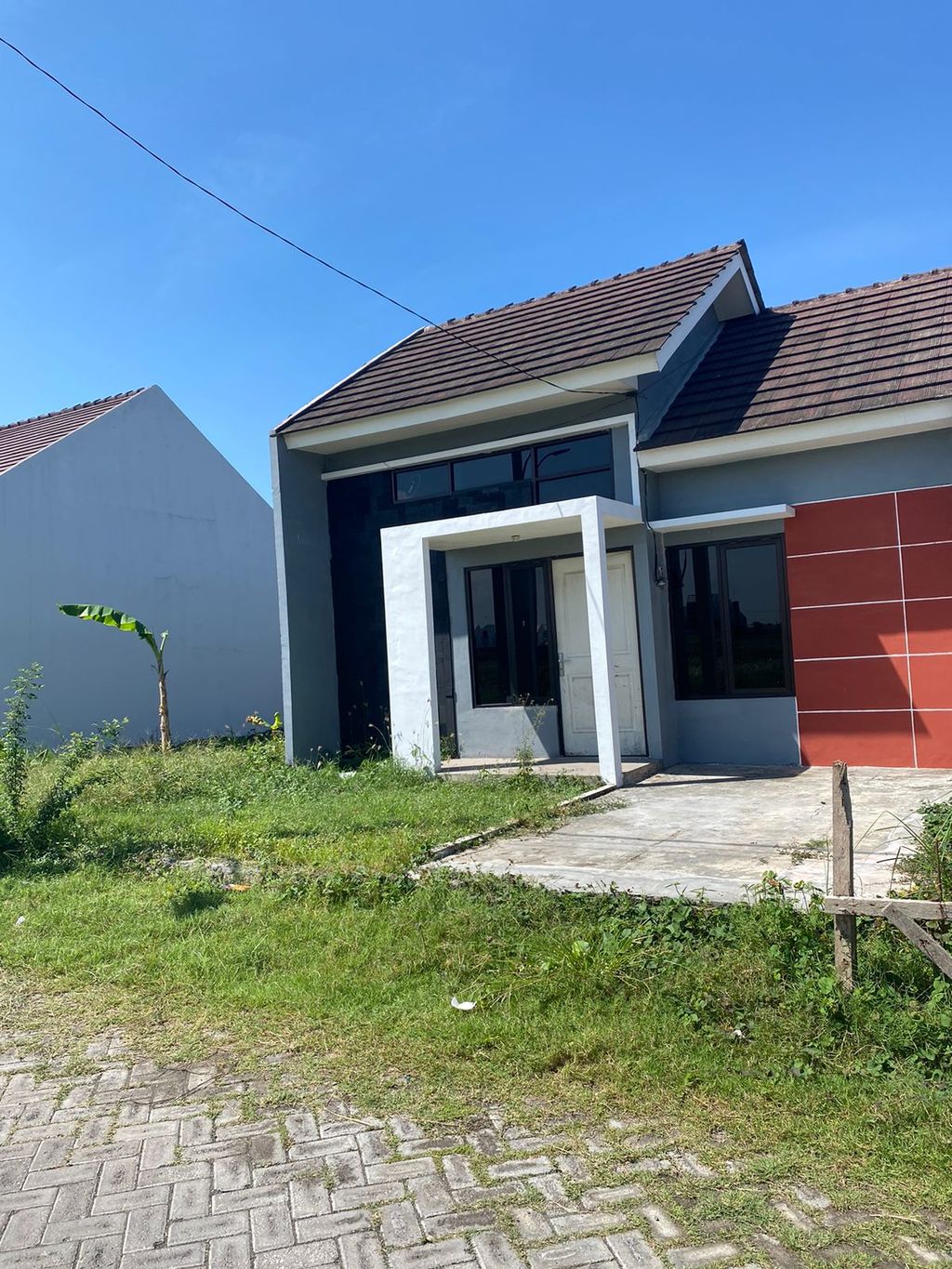 foto tampak rumah tipe MANAZELA B perumahan Pasegan asri
