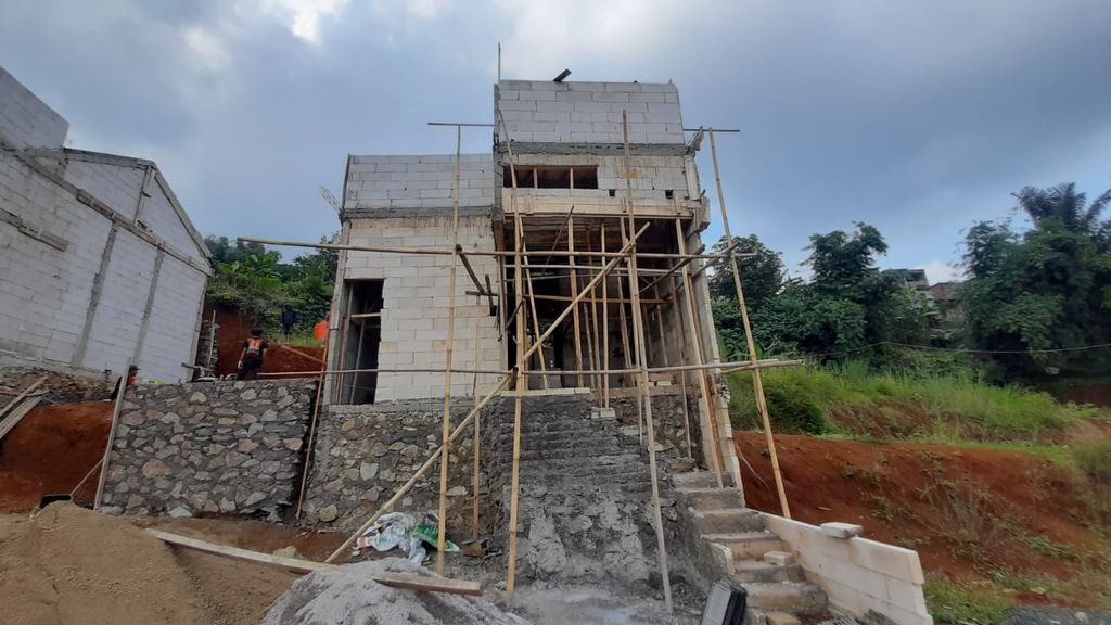 foto tampak rumah tipe 36 Mezanin Alegra (427) perumahan G-Land Padalarang Valley