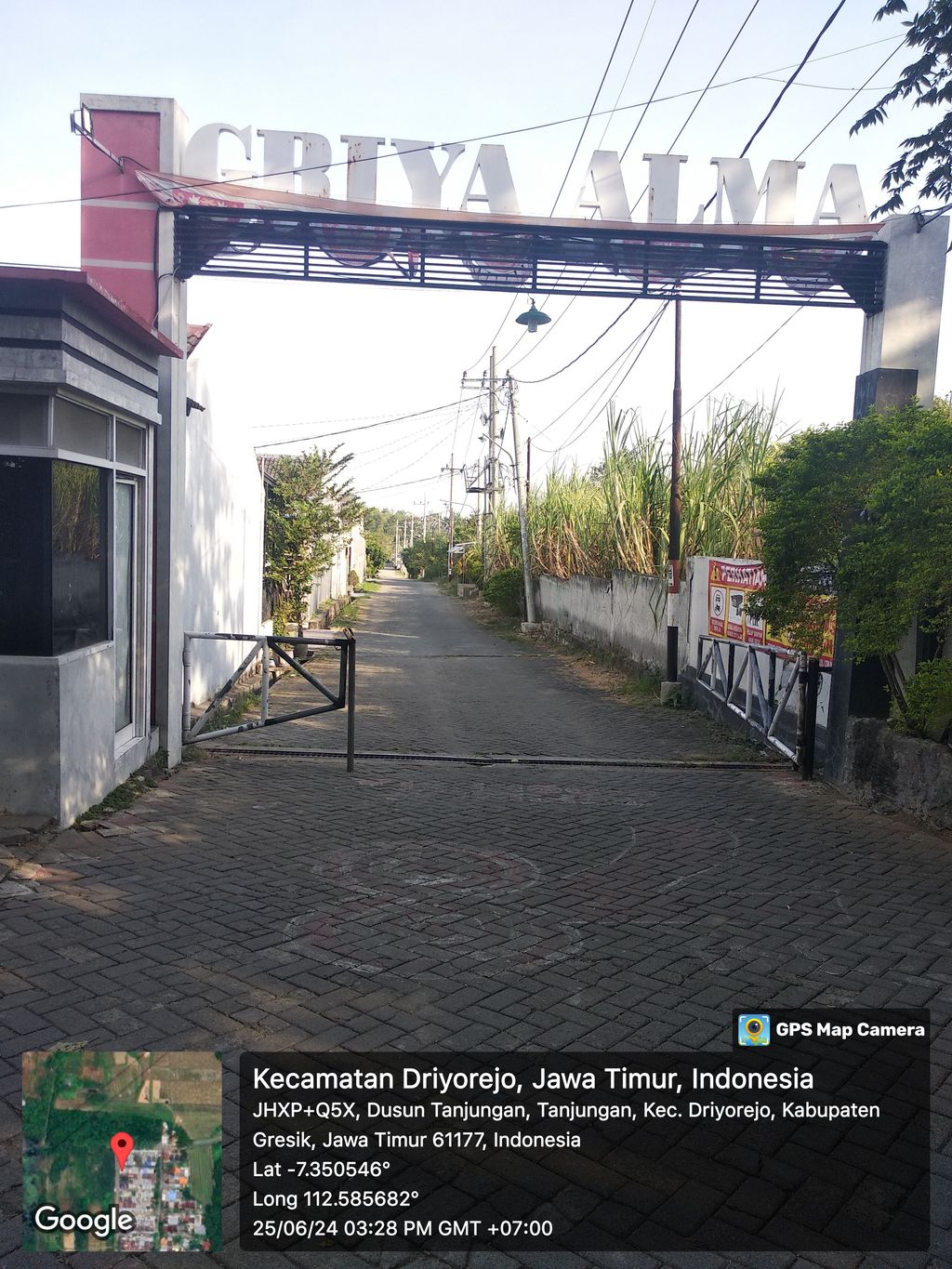 foto gerbang perumahan Griya Alma Tahap 2