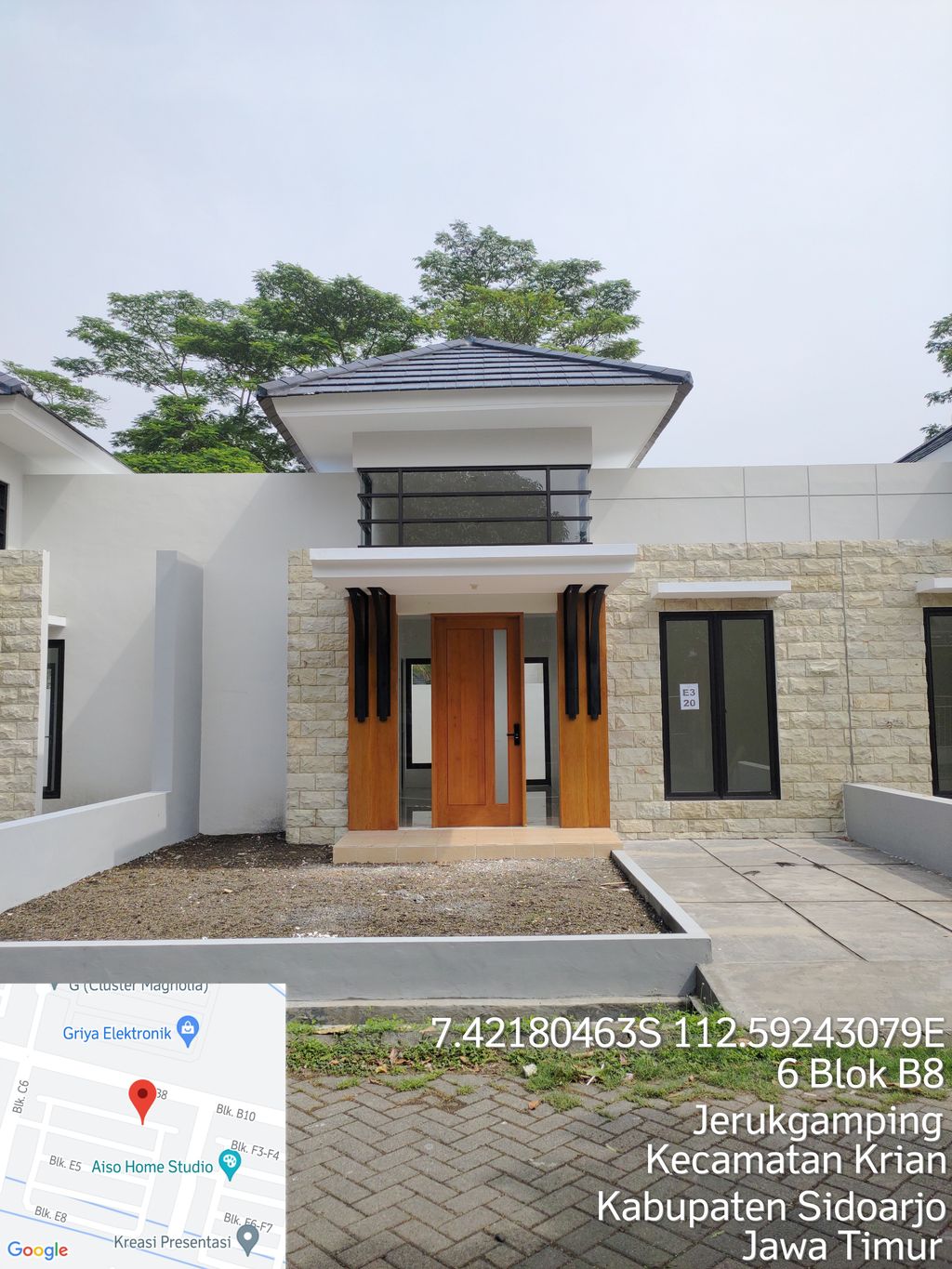 foto tampak rumah tipe NEW DAHLIA perumahan Mandiri Residence