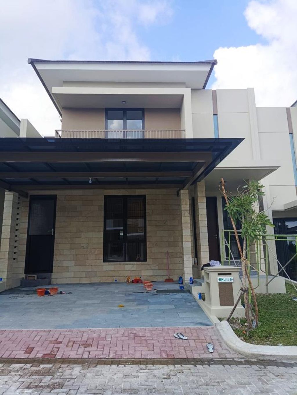 foto tampak rumah tipe PAVILION 10 - BHU I (STANDART) perumahan Perumahan Bukit Hijau