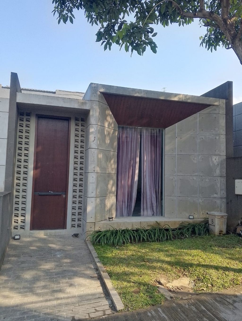 foto tampak rumah tipe Adiel perumahan Habitat