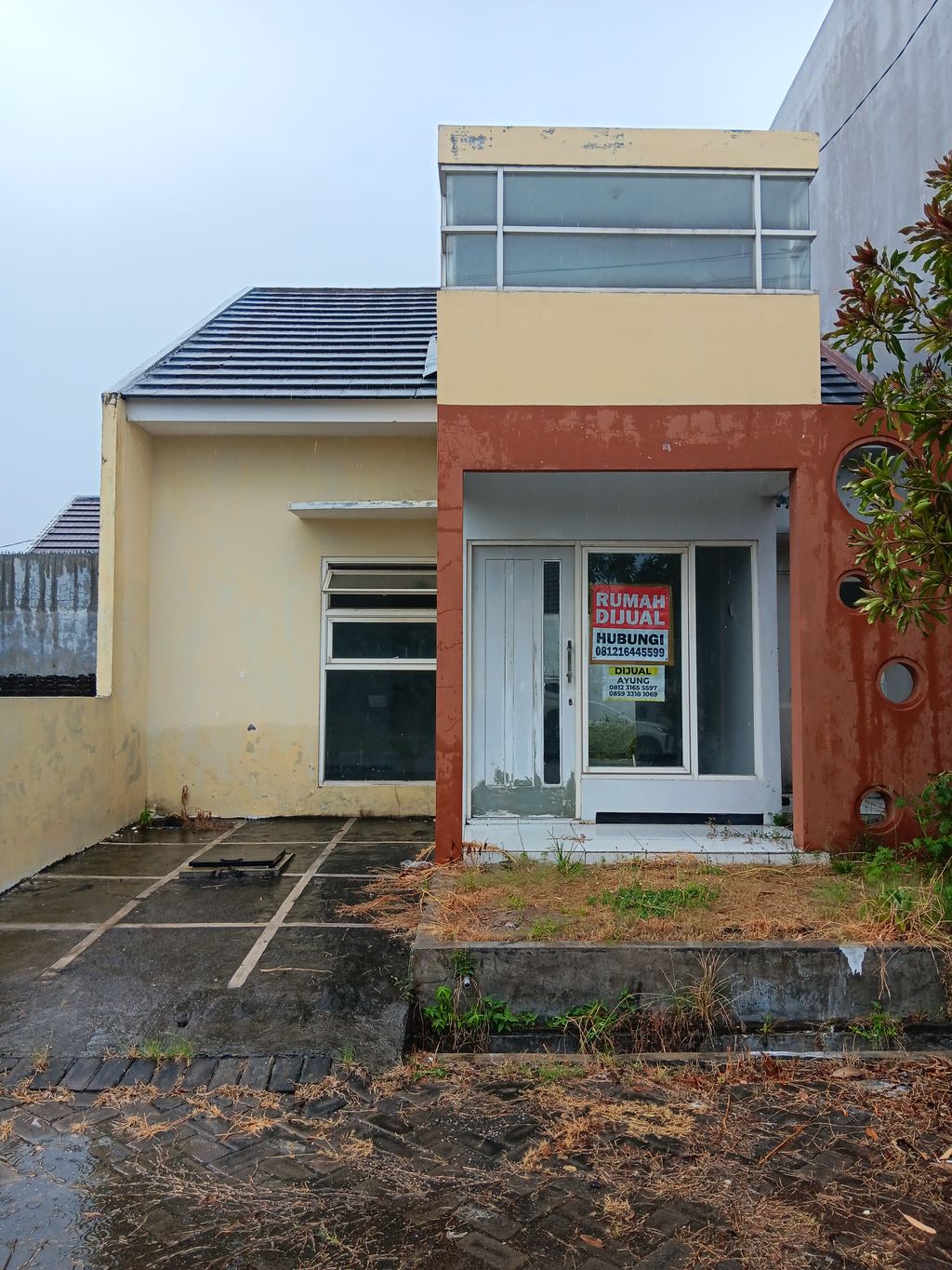 foto contoh rumah perumahan Puri Asri Regency