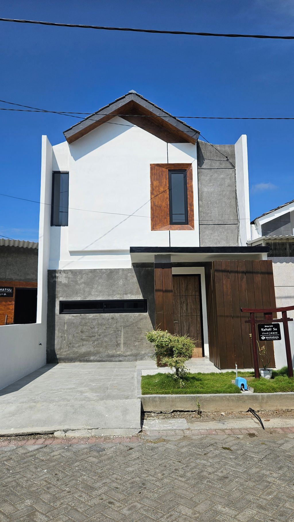 foto tampak rumah tipe Kaiteki So perumahan Maharaja Residencee