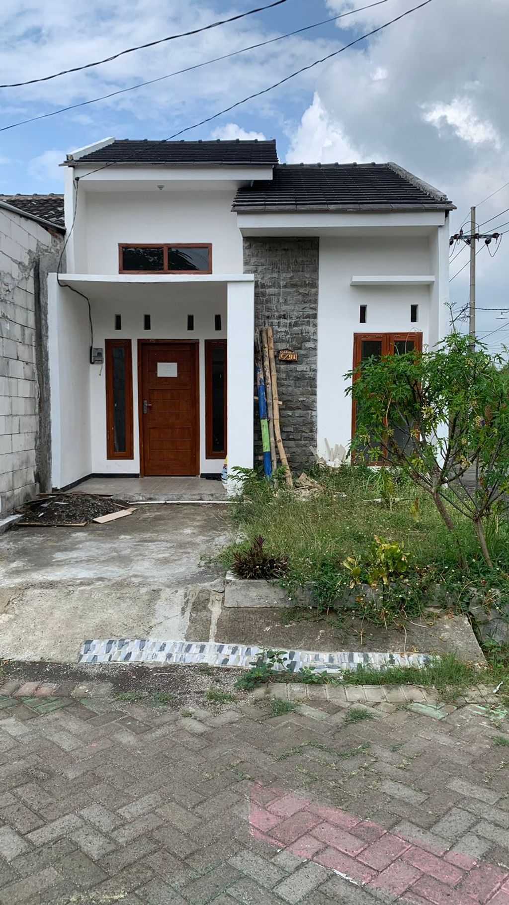 foto tampak rumah tipe 36/53 perumahan Griya Alma Tahap 2