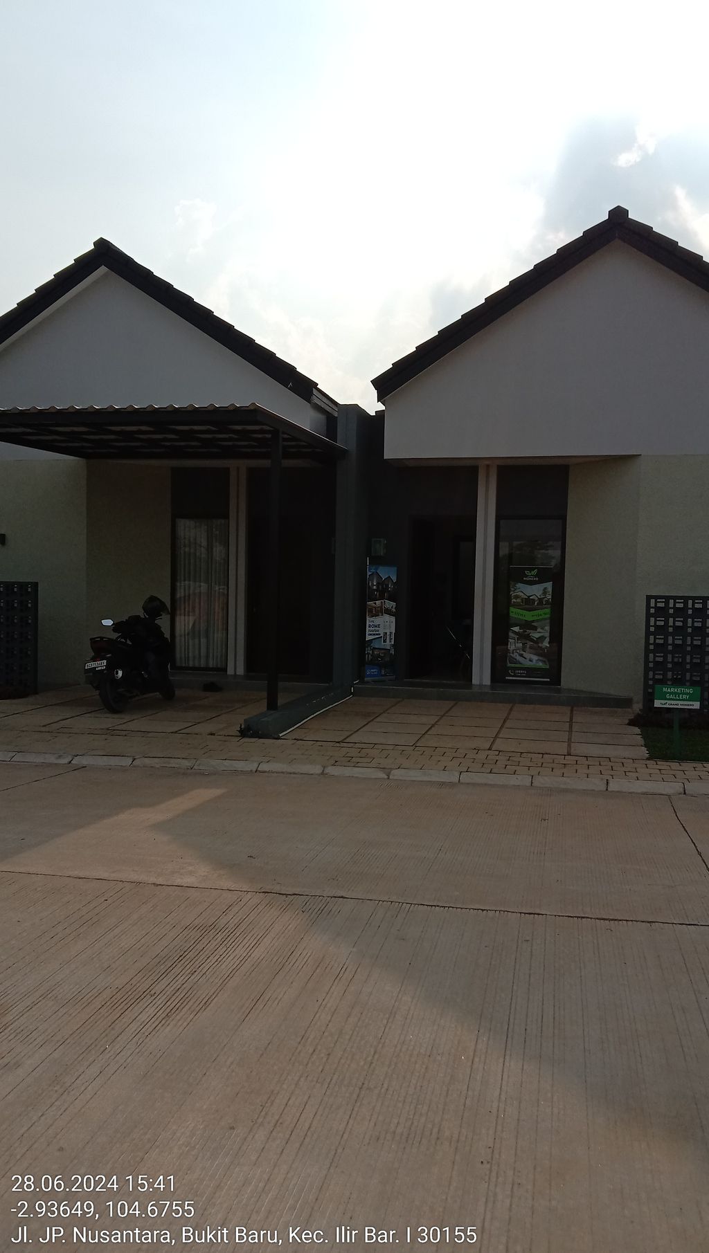 foto contoh rumah perumahan GRAND MONERO