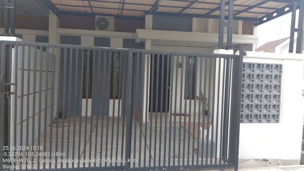 foto tampak rumah tipe C perumahan La Bella Residence