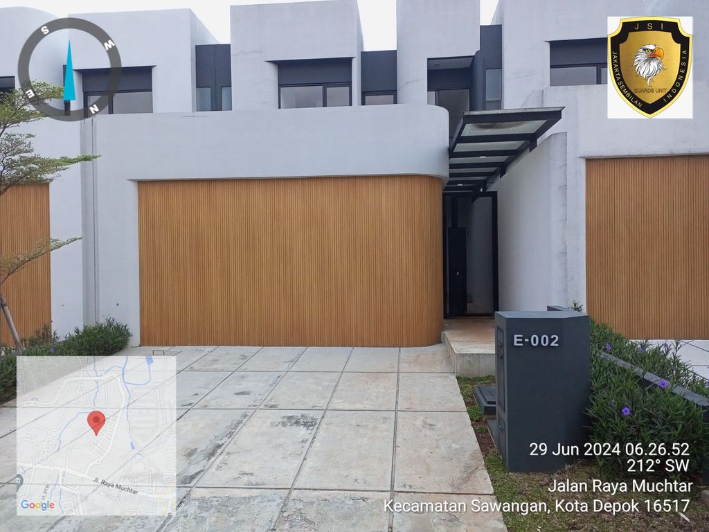 foto tampak rumah tipe The Grove E-002 - The Courtyard perumahan Shila At Sawangan