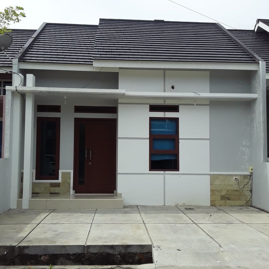 foto tampak rumah tipe 45/105 B perumahan Indah Sejahtera Golf Residence