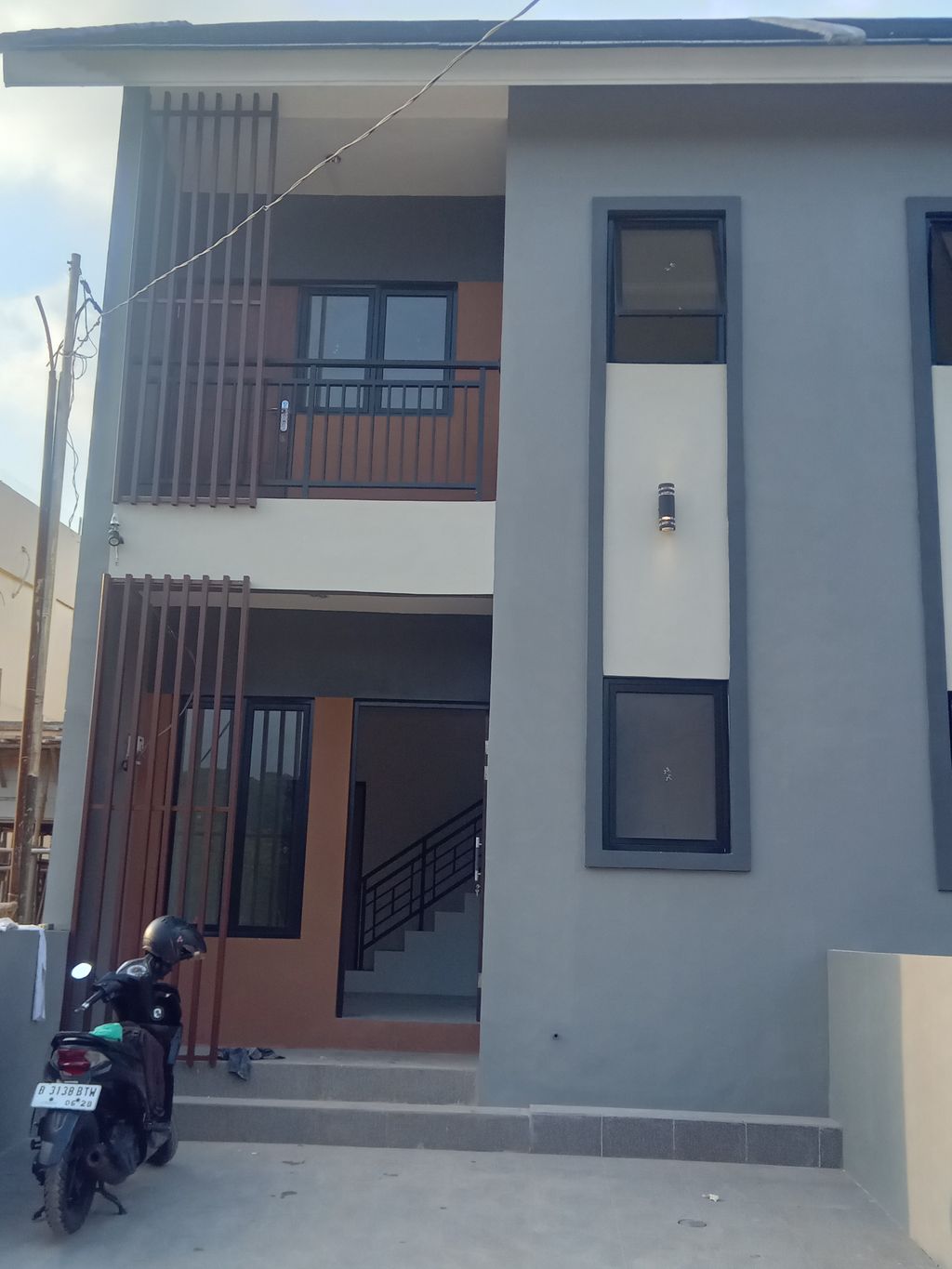 foto tampak rumah tipe C-3 65/60 perumahan PERUMAHAN GREEN HILLS CLUSTER GREEN ARIA