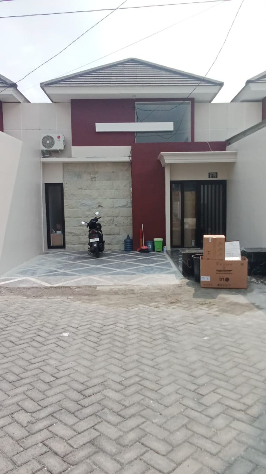 foto tampak rumah tipe LANTANA 36x66 perumahan MUARA GARDEN