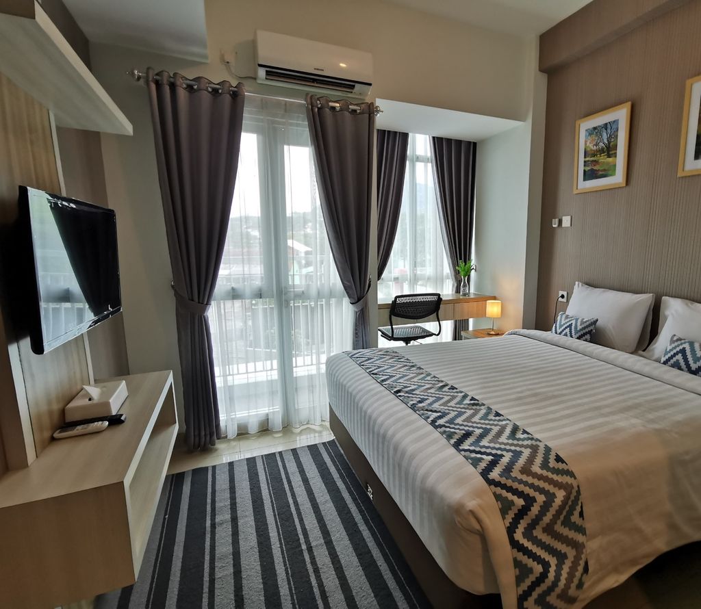 foto tampak rumah tipe Studio Sudut perumahan Taman Melati Jatinangor