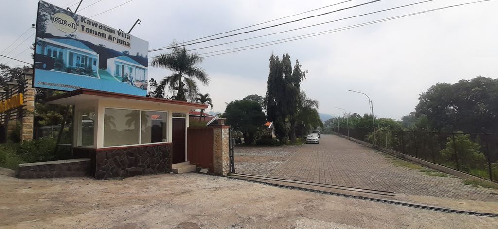 foto gerbang perumahan TAMAN ARJUNO