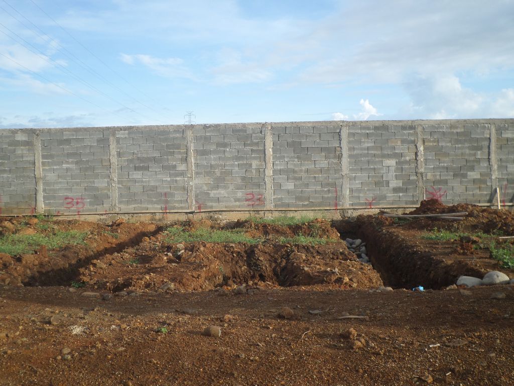 foto tampak rumah tipe ARAV-0017 perumahan ARTEMISIA