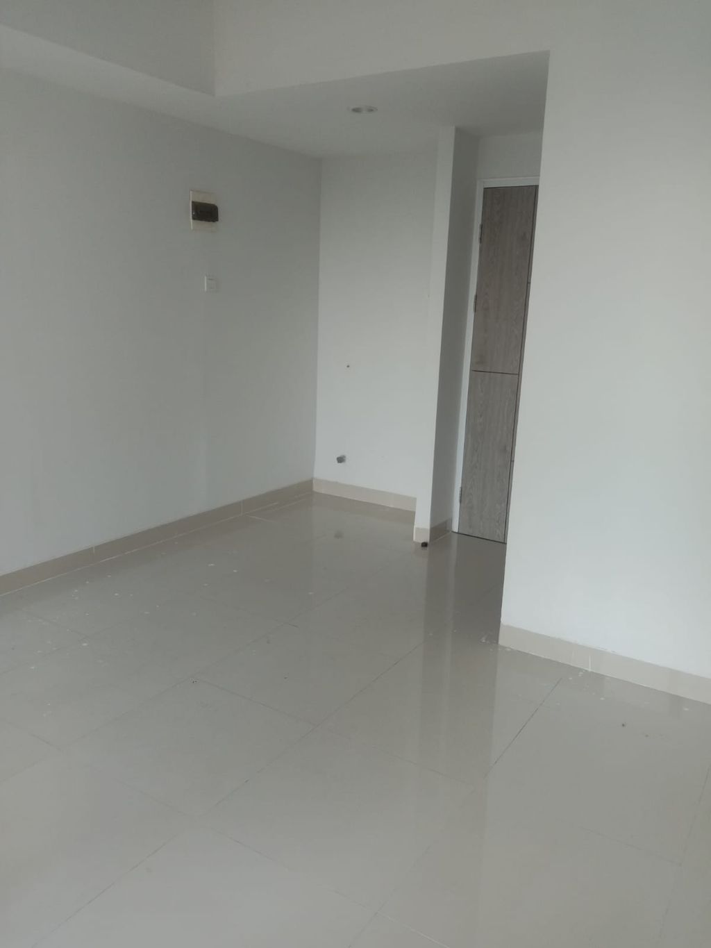 foto tampak rumah tipe 2 BR Khusus perumahan Taman Melati Surabaya MERR