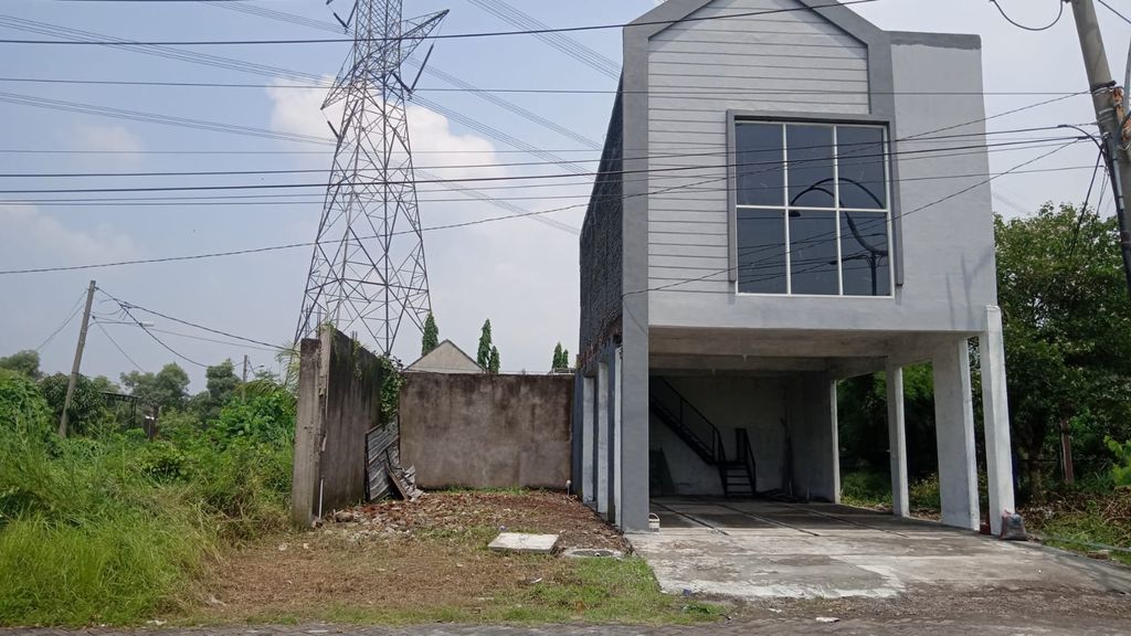 foto tampak rumah tipe RUKO AA perumahan KRIAN SEJAHTERA INDAH REGENCY