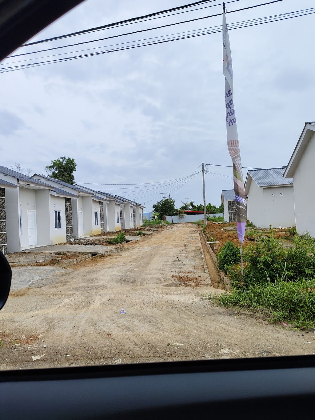 foto gerbang perumahan ELGHANI REGENCY