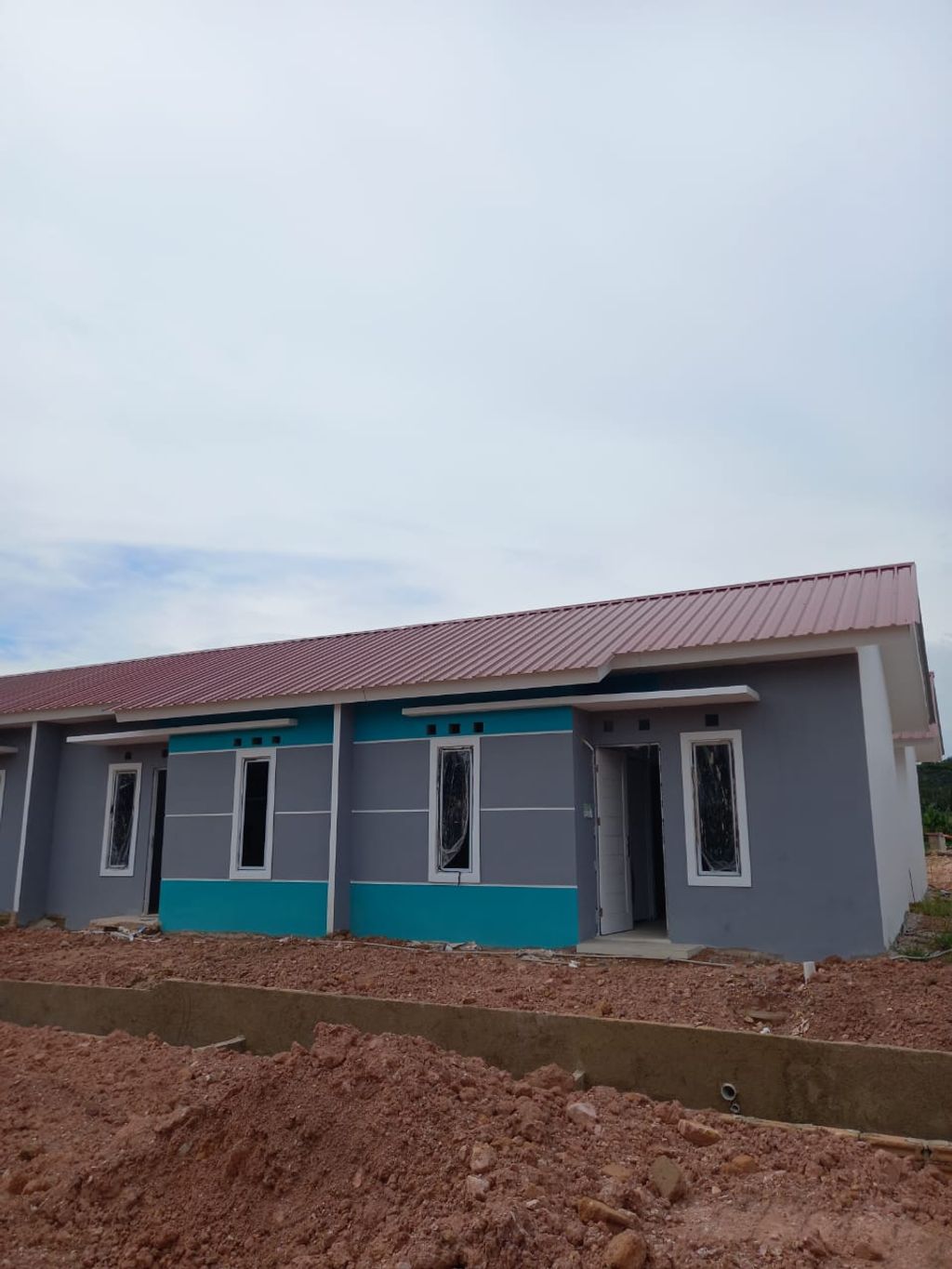 foto tampak rumah tipe 30/60 perumahan GIA EDELWEISS