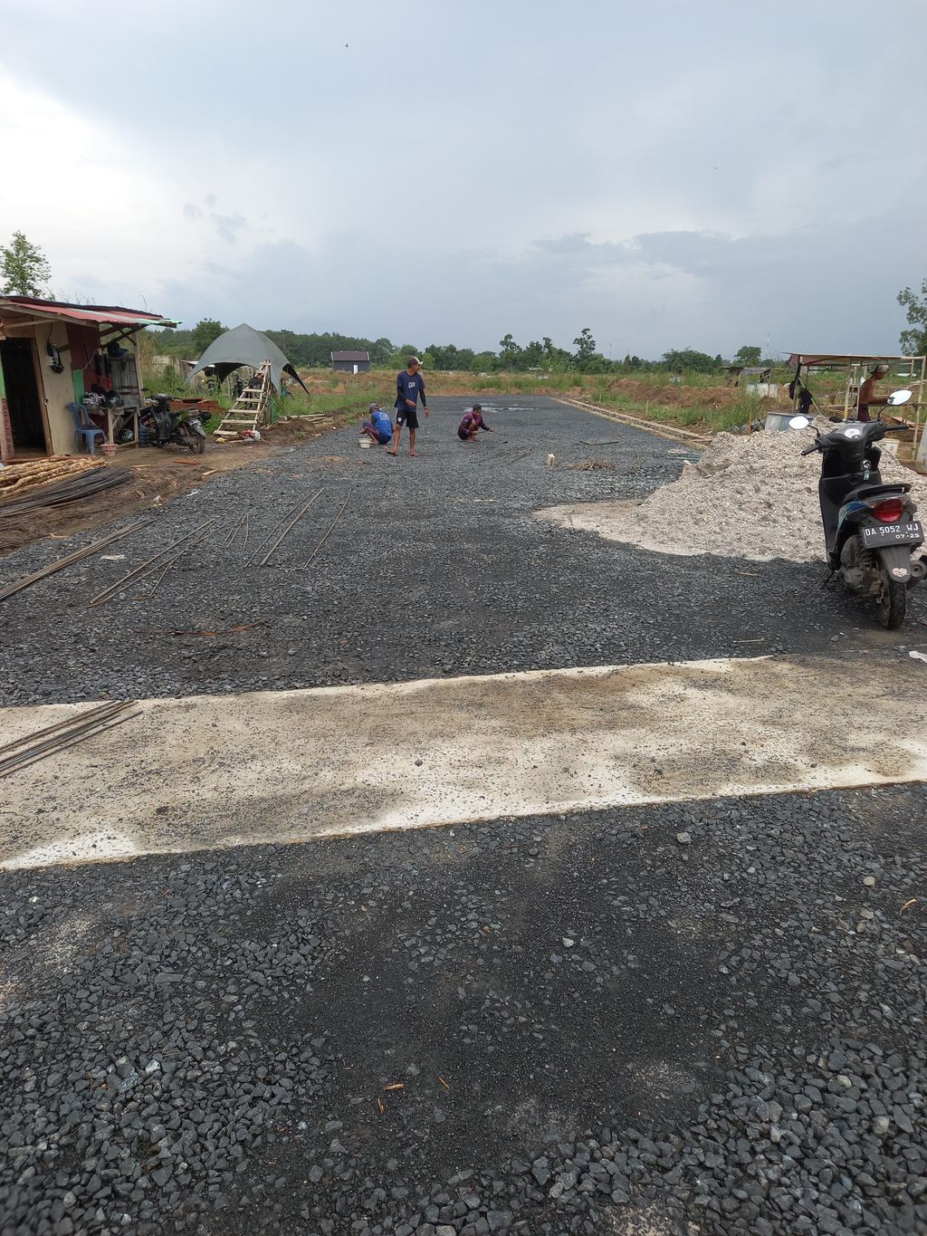 foto gerbang perumahan RAFANDA RESIDENCE 6