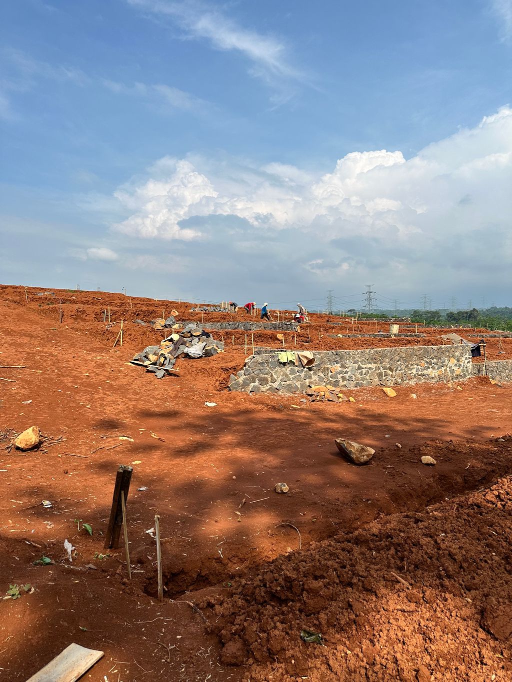 foto posisi tengah perumahan PERUMAHAN D’ATTAMA