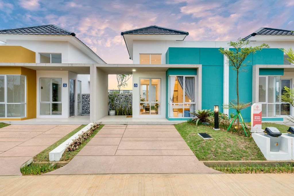 foto tampak rumah tipe Azalea perumahan CitraRaya City Cluster Park Avenue