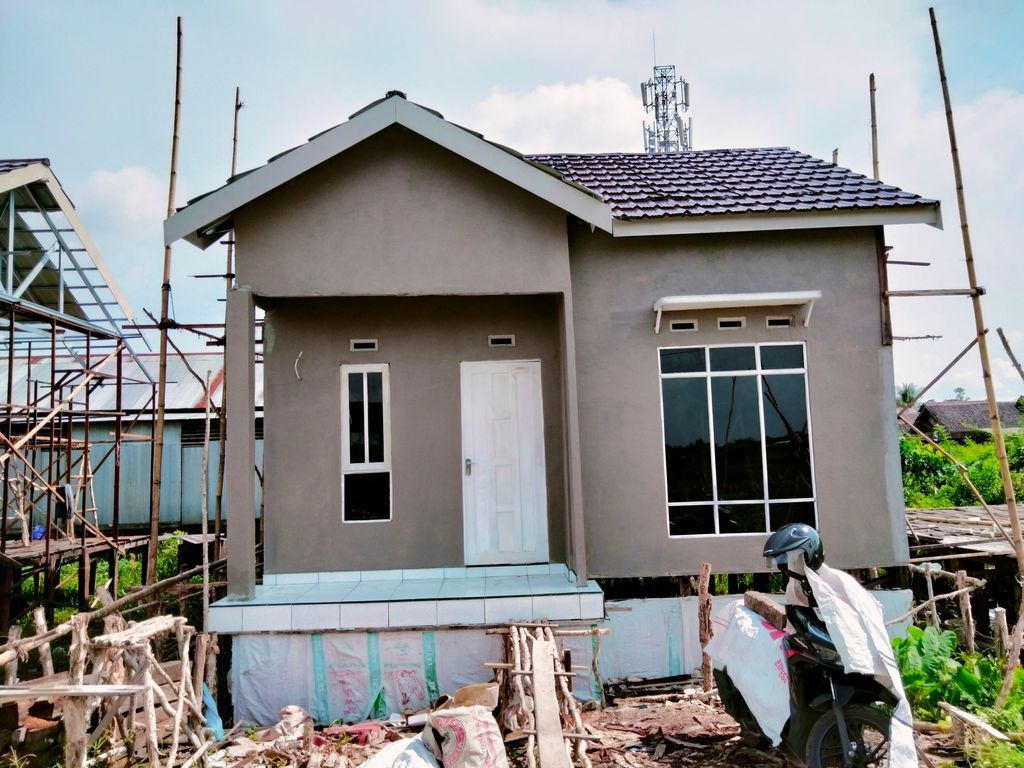 foto contoh rumah perumahan GRAHA TANJUNG REMA