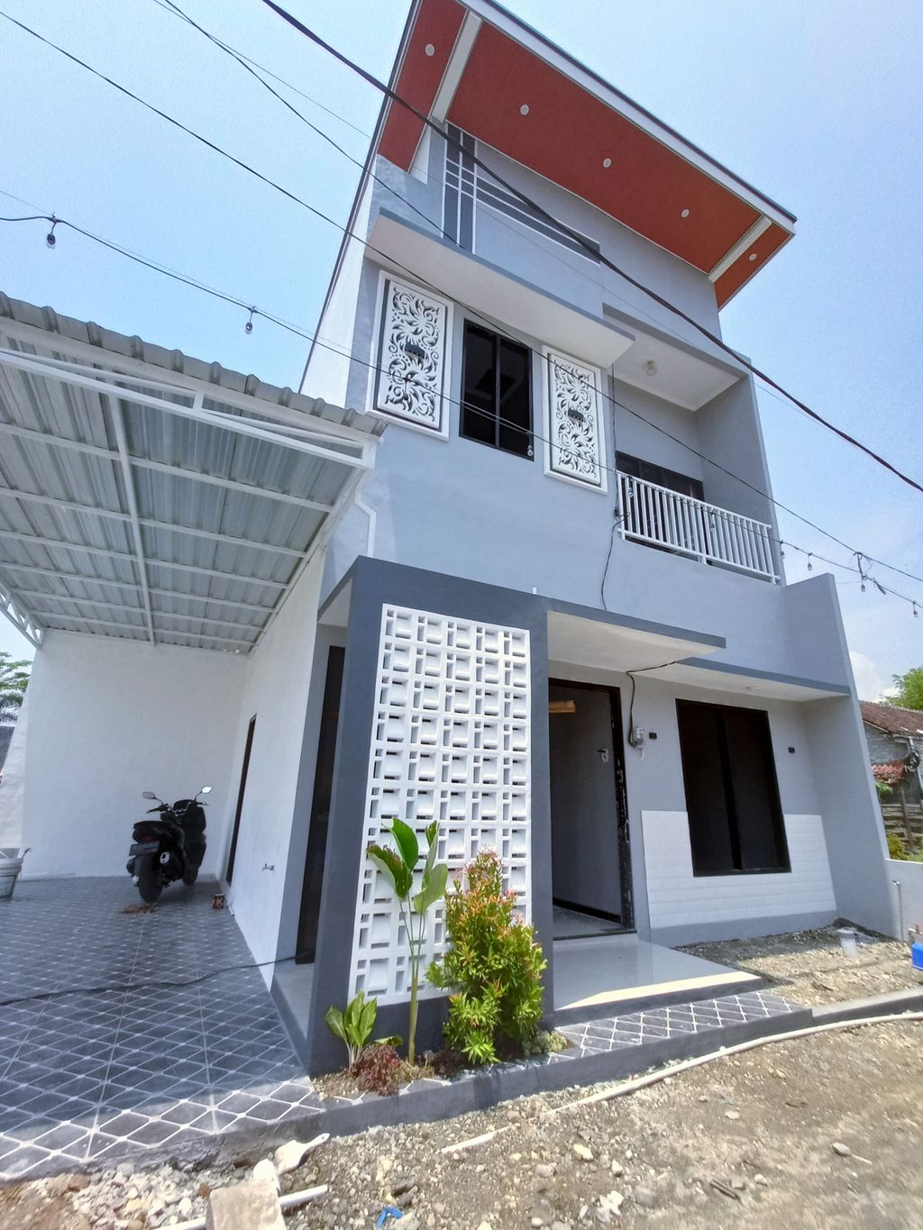 foto tampak rumah tipe 75 perumahan Fajar Residence