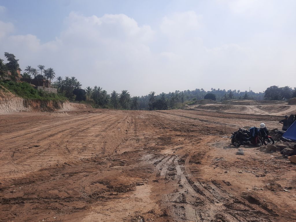 foto posisi tengah perumahan Bukit Bagendung Indah