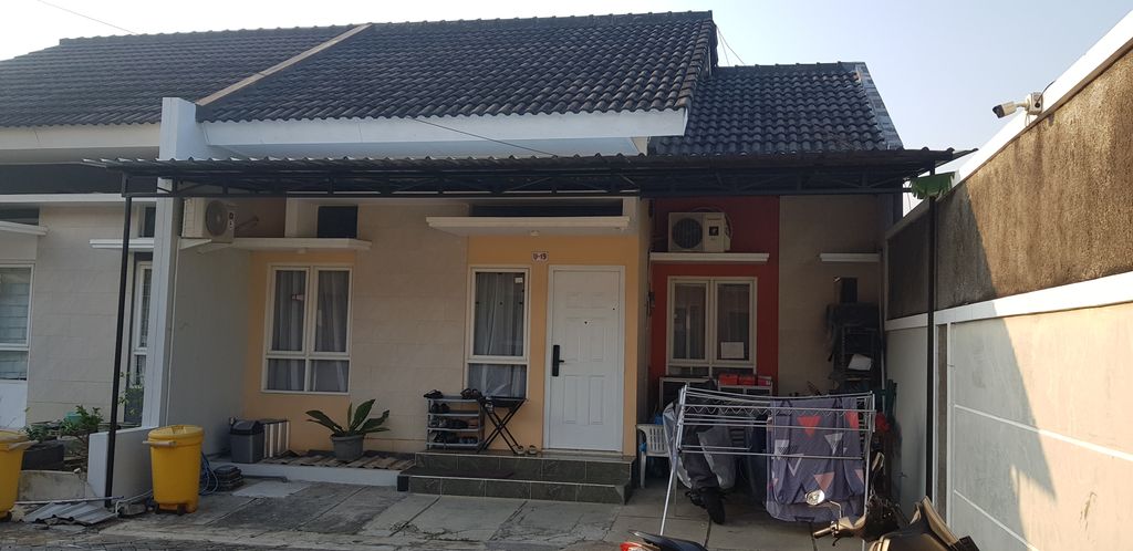 foto tampak rumah tipe Italy perumahan CITY PARK MEDOHO TAHAP 4