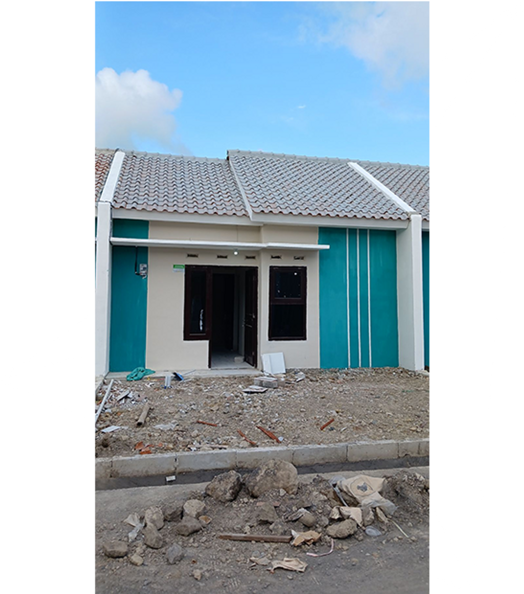 foto tampak rumah tipe 30/95 perumahan GRIYA PUTRA MANGUNJIWAN ASRI 7