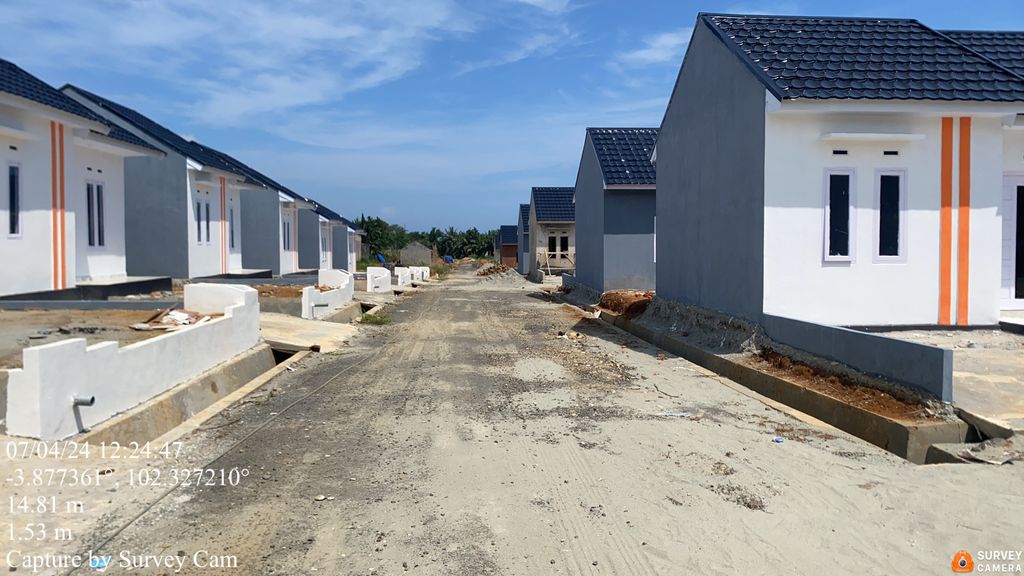 foto posisi tengah perumahan RAZQA REGENCY 2