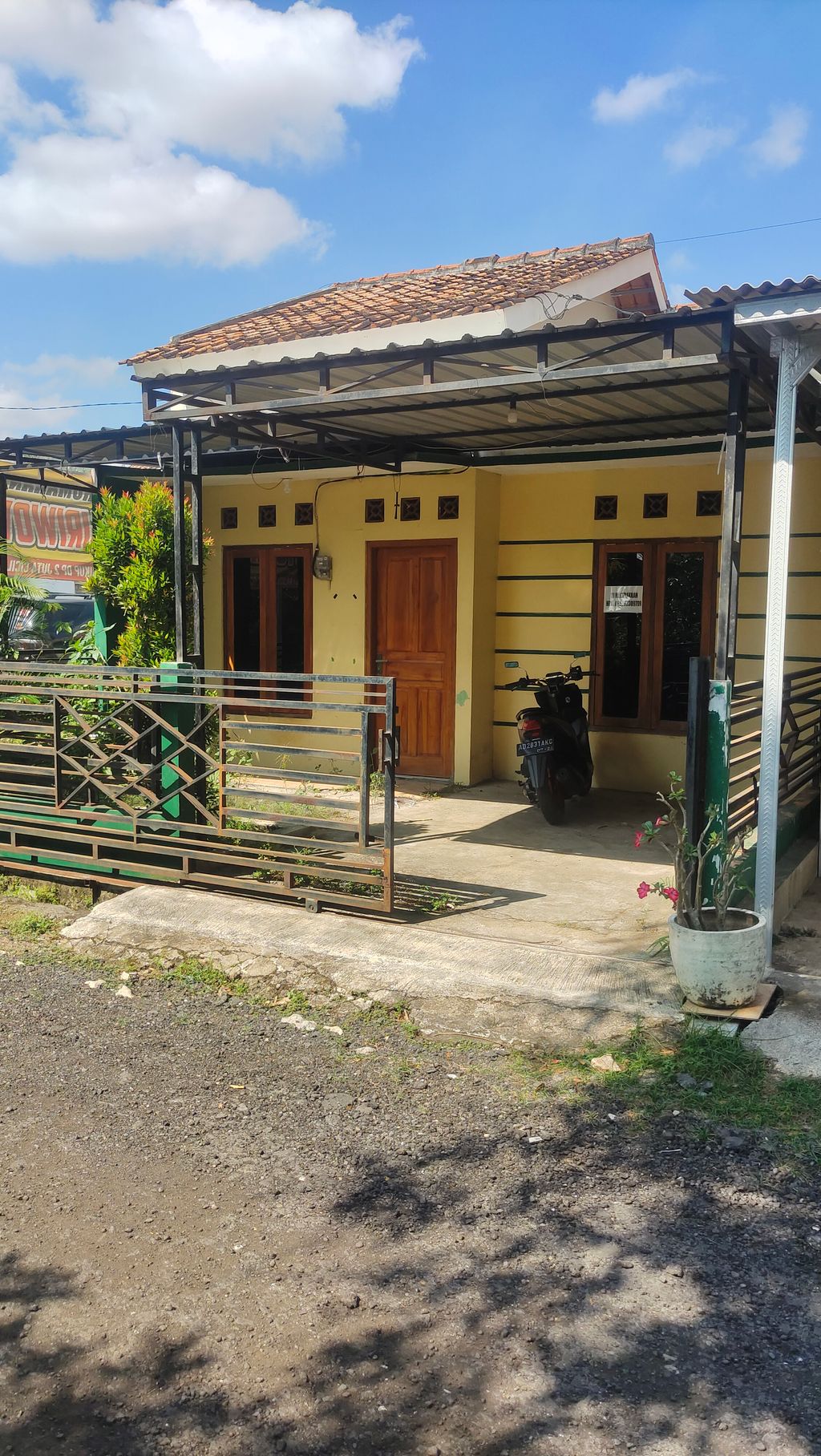 foto contoh rumah perumahan GIRIWOYO INDAH 2