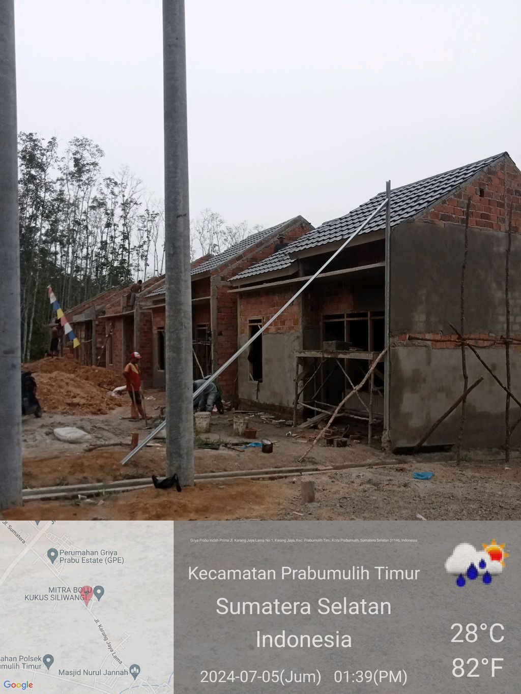 foto posisi tengah perumahan GRIYA PUAN MAHARANI