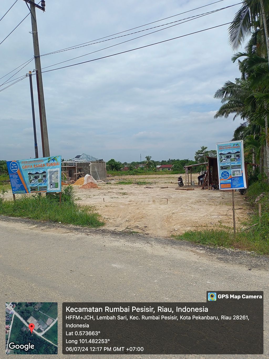foto posisi tengah perumahan PERUMAHAN GRIYA RANZA RUMBAI