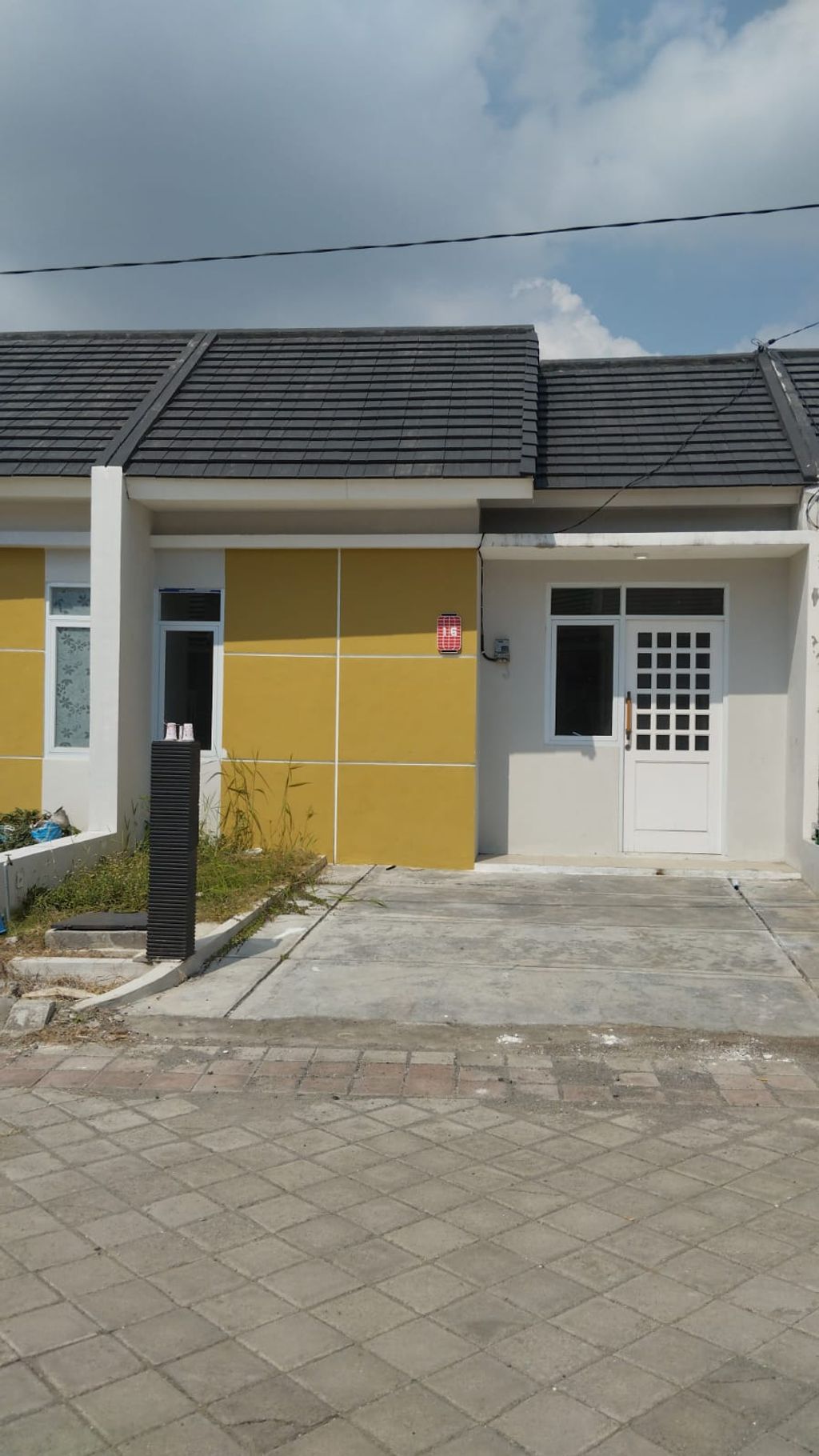 foto tampak rumah tipe KIMURA PLUS 30X60 perumahan MUARA GARDEN JAVANA