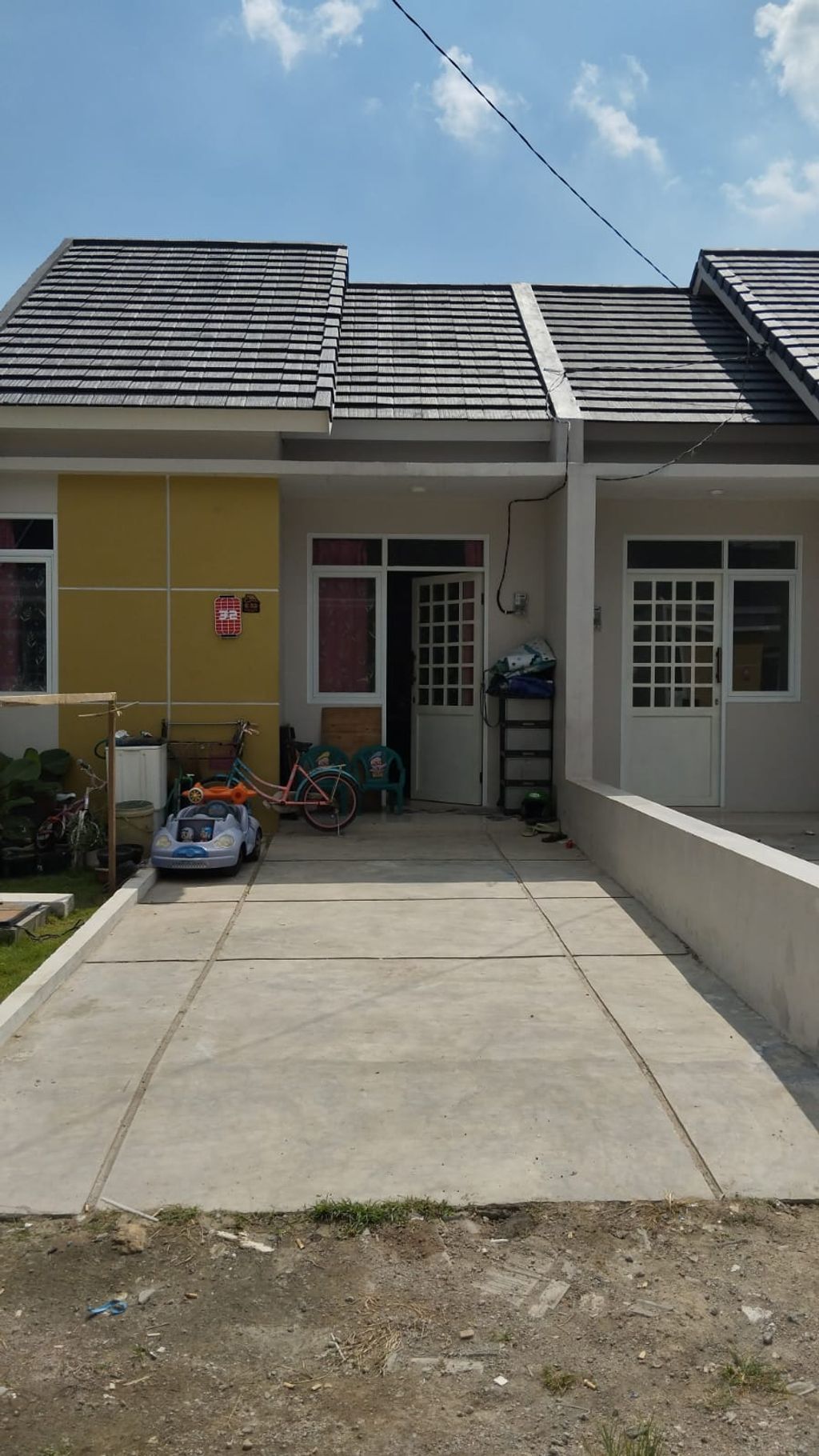 foto tampak rumah tipe KIMURA PLUS 30X63 perumahan MUARA GARDEN JAVANA