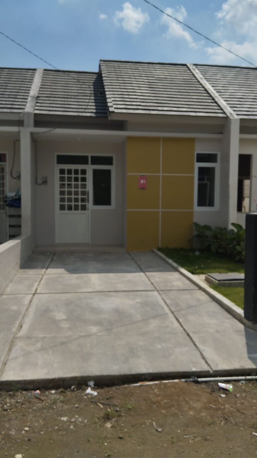foto tampak rumah tipe KIMURA PLUS 30X65 perumahan MUARA GARDEN JAVANA