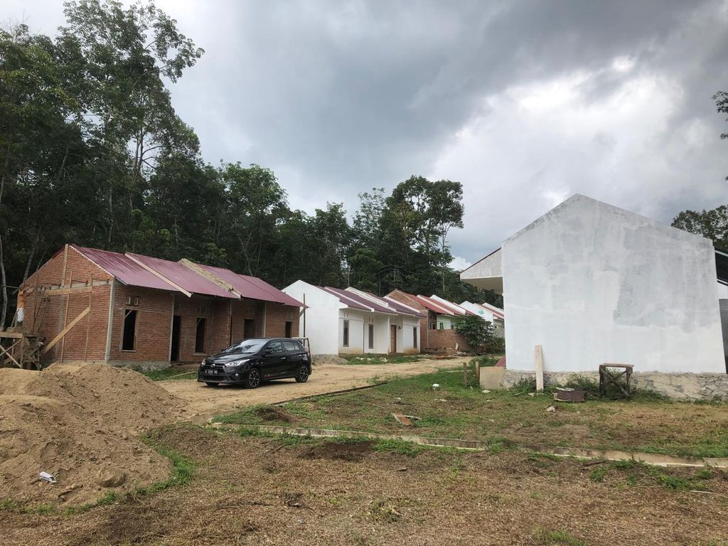 foto posisi tengah perumahan PERUMAHAN POLAK LOWE RESIDENCE 2