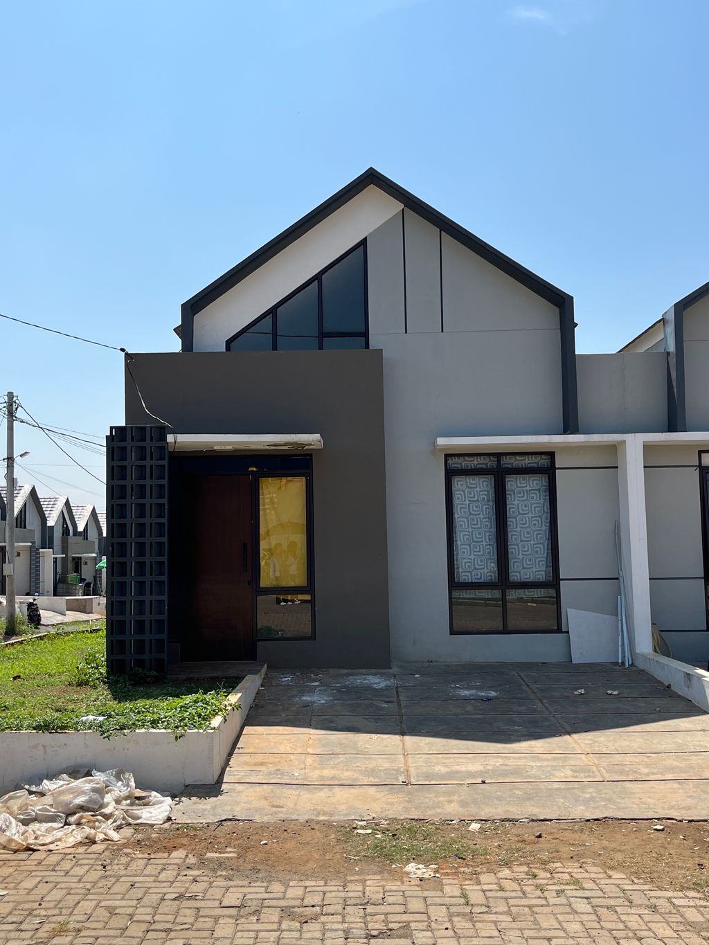 foto contoh rumah perumahan Citra Elok