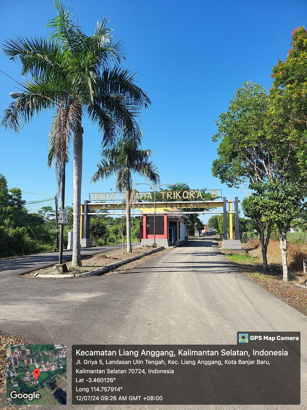 foto gerbang perumahan GRIYA UTAMA TRIKORA 8 TAHAP 2