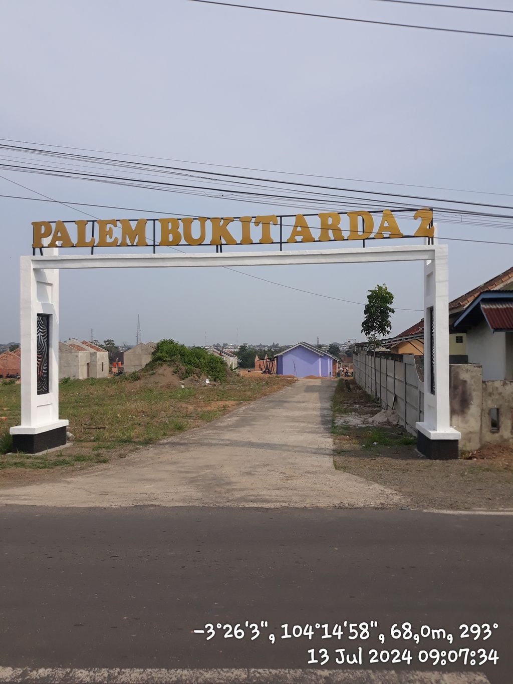 foto gerbang perumahan PALEM BUKIT ARDA 2