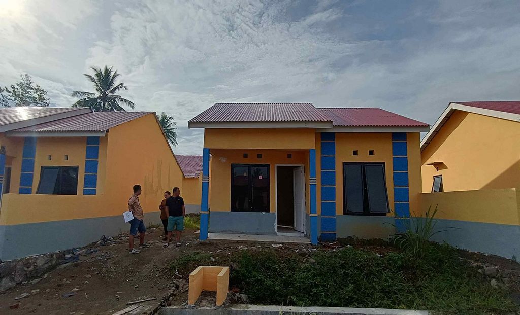 foto tampak rumah tipe PAMUNGKAS 36 perumahan CITRA REGENCY II