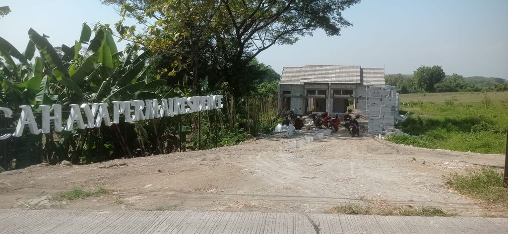 foto gerbang perumahan Cahaya Permai Residence