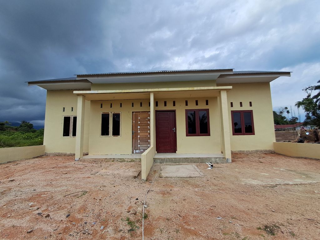 foto tampak rumah tipe Raya A perumahan Graha Sibuluan Raya