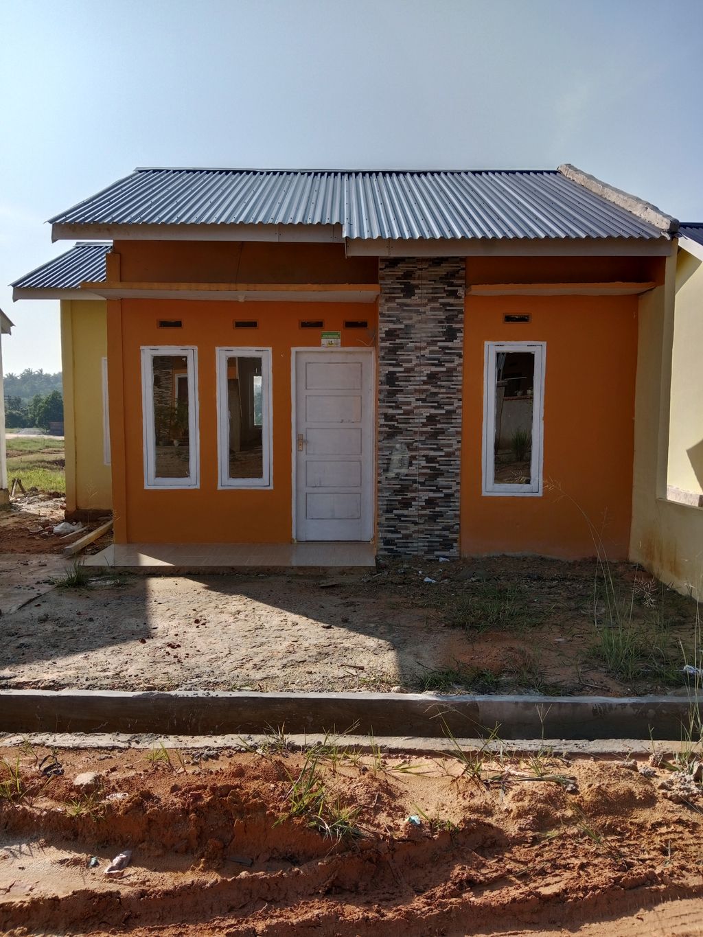 foto contoh rumah perumahan PERUMAHAN HASANAH INDAH KERINCI II